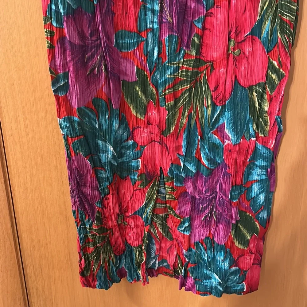 Metro Collection Vintage Gauzy Hawaiian Floral Midi Skirt Red Purple Size Large